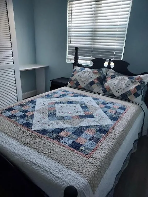 בית נופש הוילה Glanvillia Lucia Bayview House דומיניקה