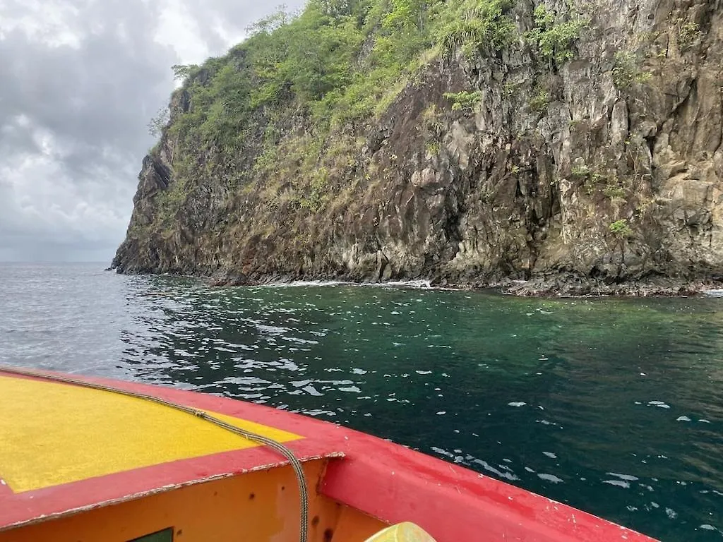 Lucia Bayview House Vila Glanvillia 0*,  Dominica